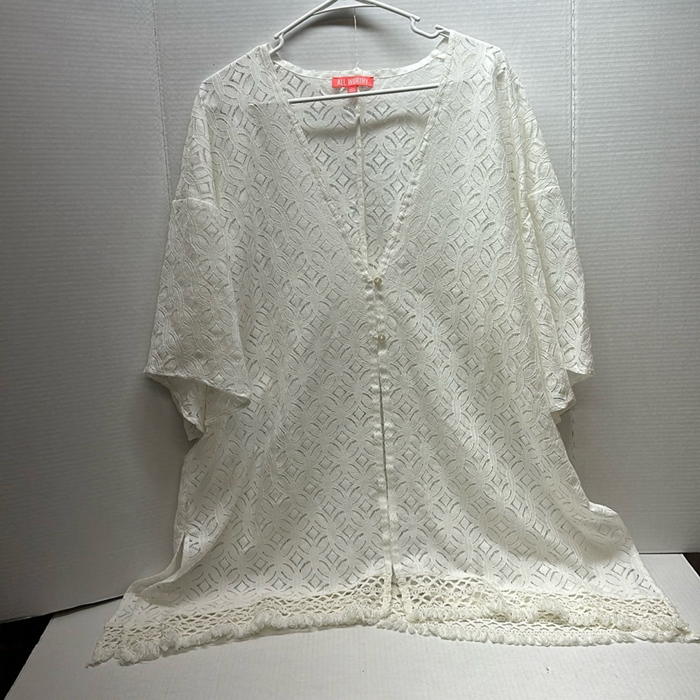 XS/S All Worthy Hunter McGrady Lace Poncho w/ Fringe Trim USE AS COVERUP SWIM